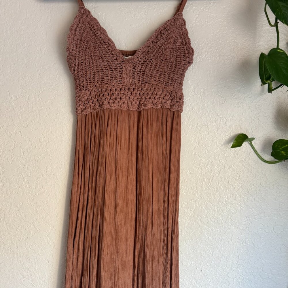 List of Blush Brown Crochet Bodice Maxi/midi Dress | Boho | Size Small - Picture 2 of 5